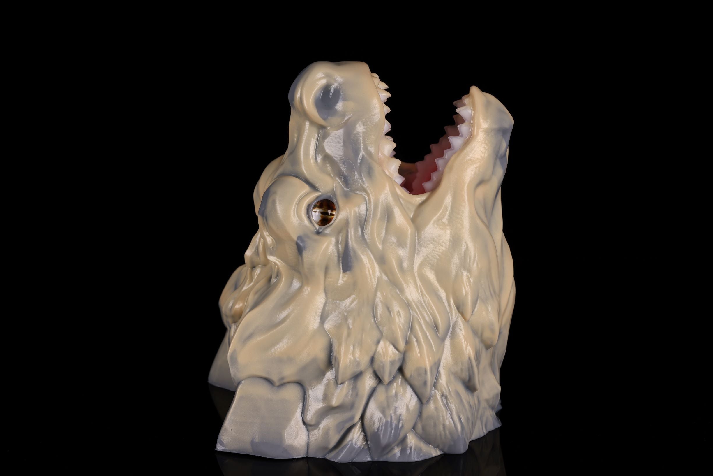 Image of Dragon head Masturbator:Phosphorus Rock Dragon head - Mystic Flame