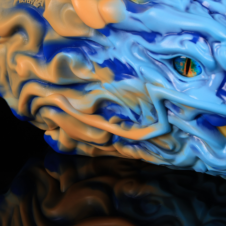 Ghost Flame — Blue Flame Dragon's Head: Close-up of the Pattern