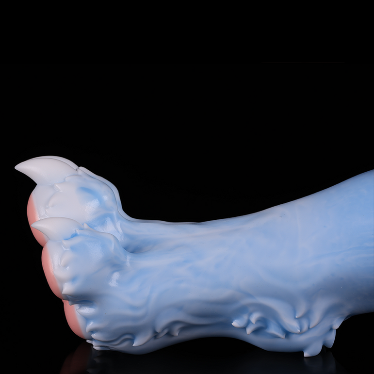 Ghost Moon Fox Single Claw Ankle Details