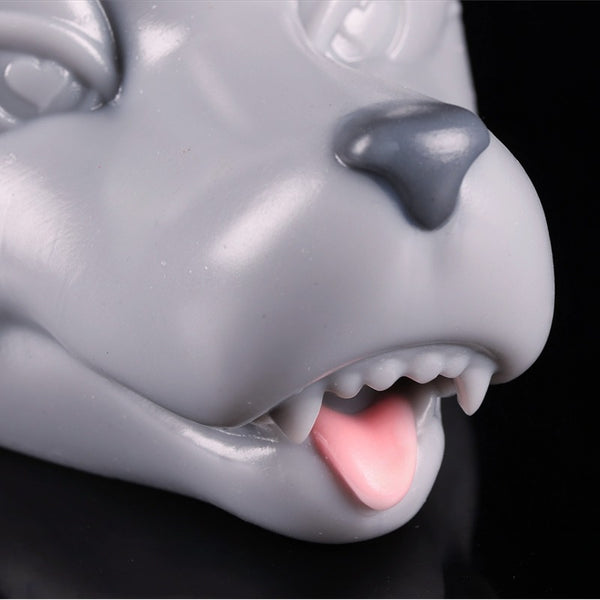 Gray Wolf Masturbator:Gray-Eyed Enchantress·Yue Wu