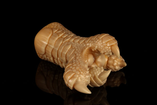 Eagle Claw Masturbator:Golden Claw Falcon - Jiujiu