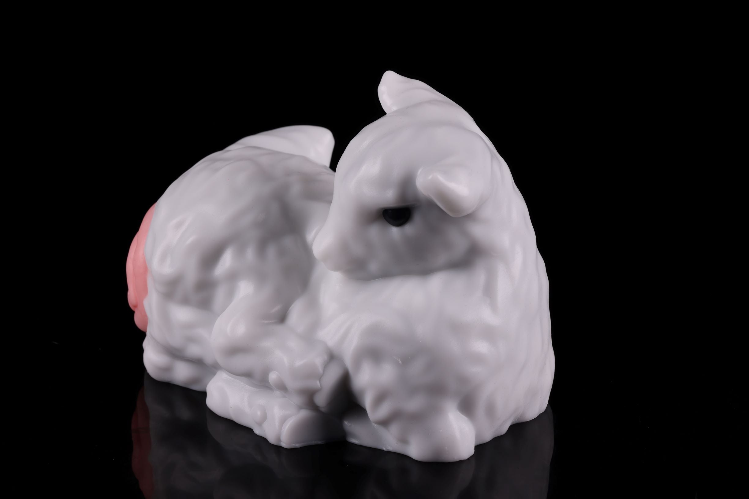 Pastoral Whisper - Fluffy Snow Lamb