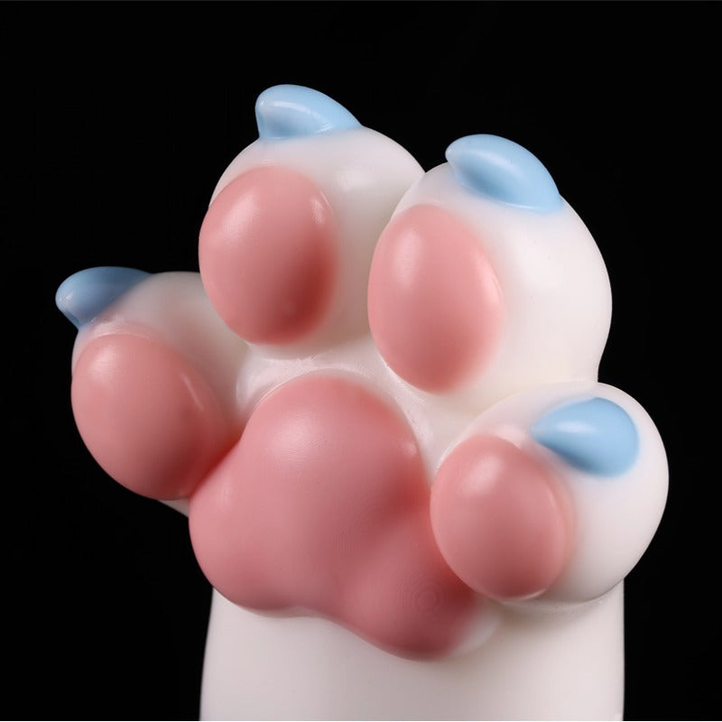 Image of Sakura Moon Fox beast claw - detailed texture close-up view